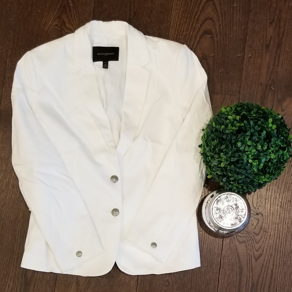 Like New White Banana Republic Blazer